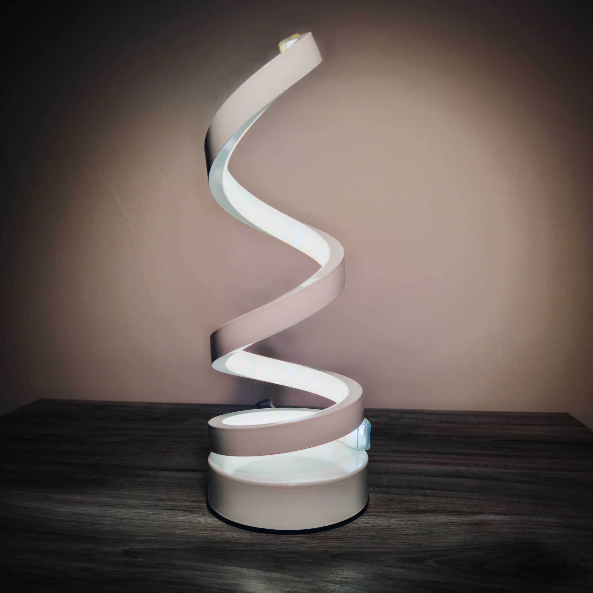 TwistBeam LED Lamp